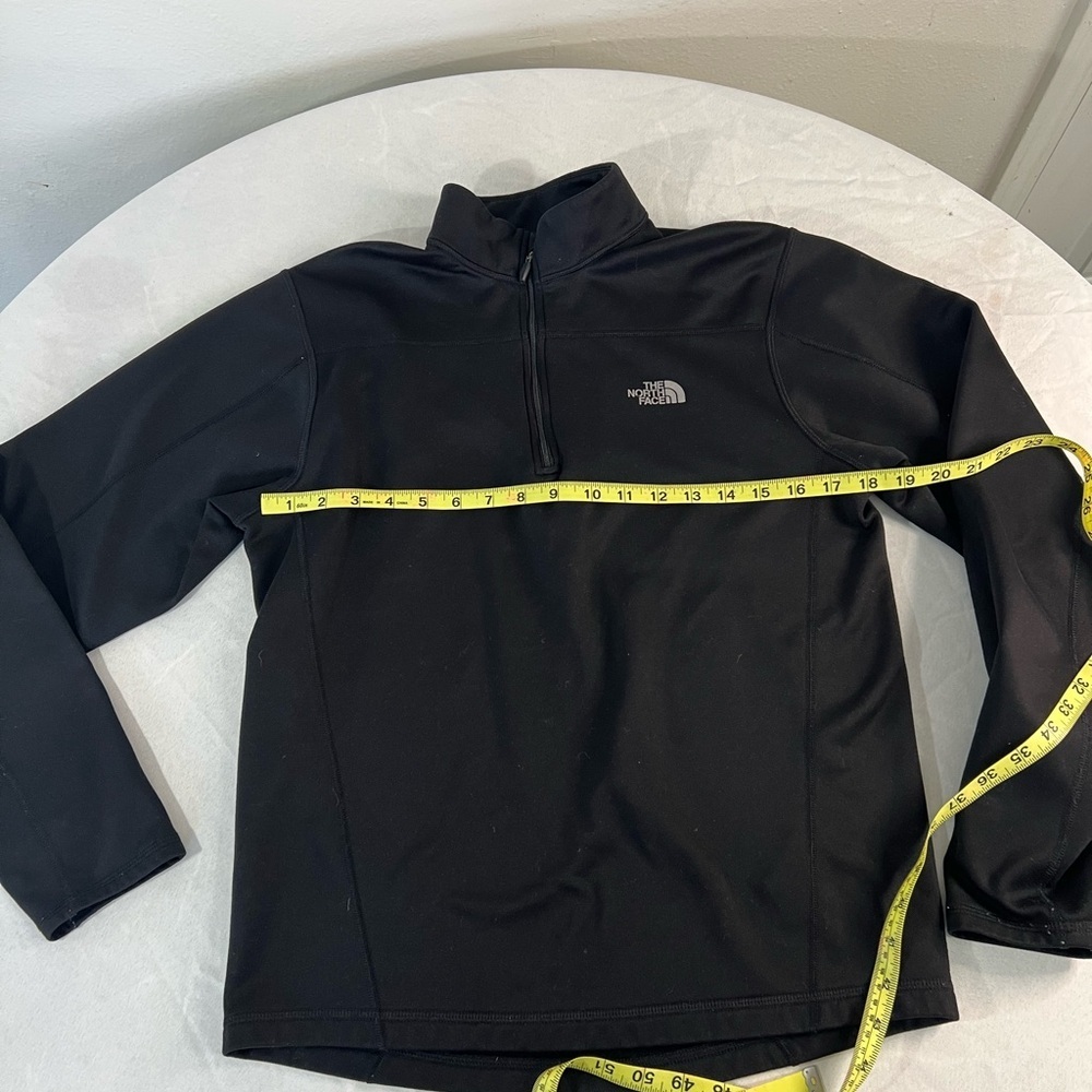 The North Face Mens Small Black 1/4 Zip Pullover Jacket Fleece Lightweight - Picture 3 of 6